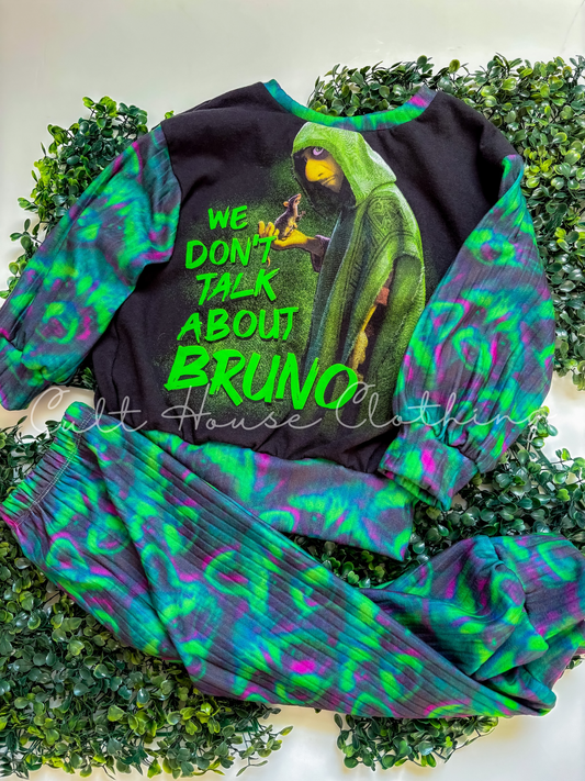 We don’t Talk About Set (2T)