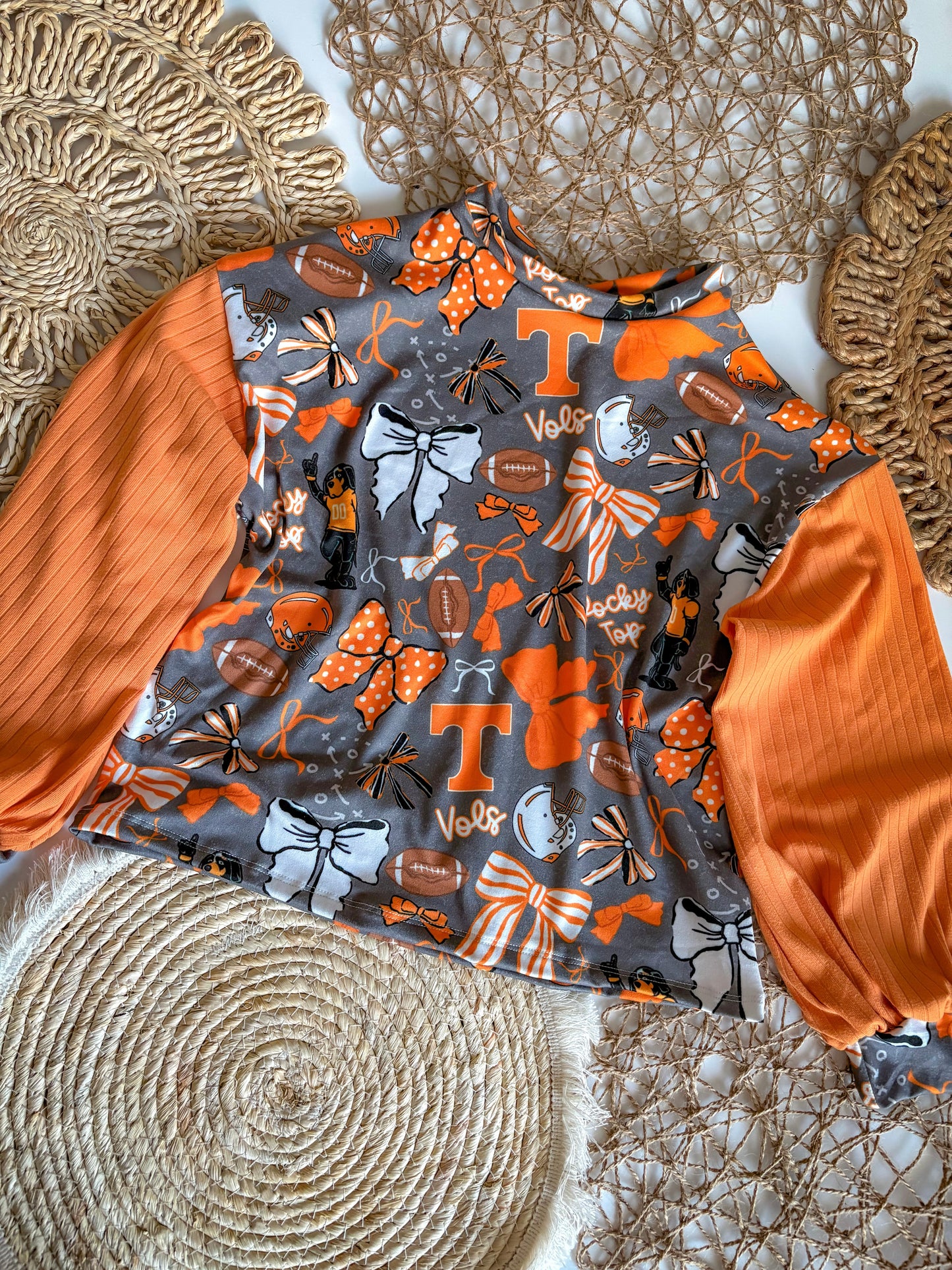 Rocky Top Oversized Sweatshirt (6/6x)